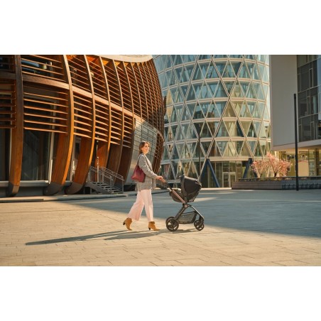 KORY PLUS 2025 BLACK SATIN | Chicco Oficial