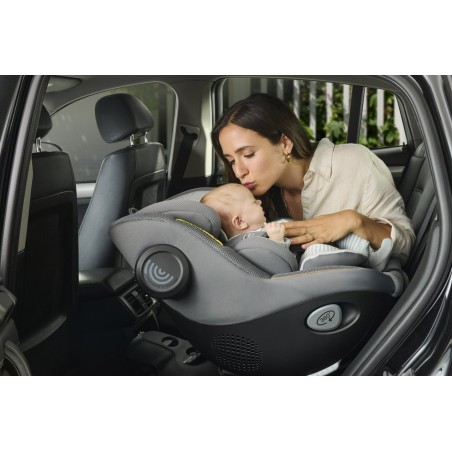 SEAT 105 I-SIZE POSH BLACK | Chicco Oficial